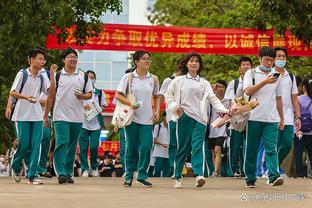 名宿：补强后腰，利物浦应从维拉签下道格拉斯-路易斯